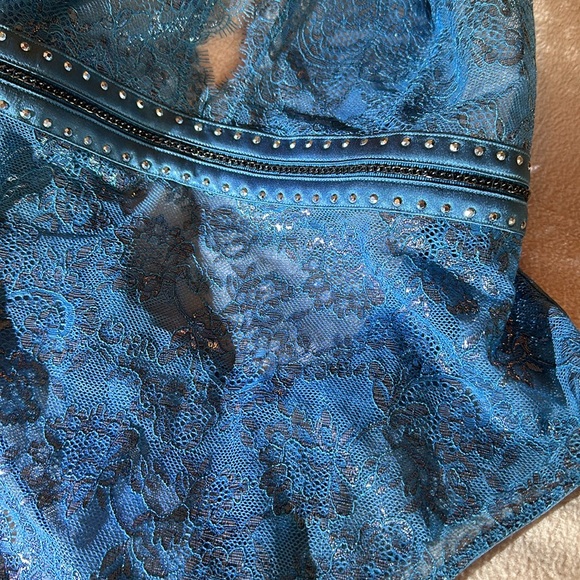 Size XL Victoria’s Secret thong-back halter Teddy in aqua blue. - Picture 2 of 6